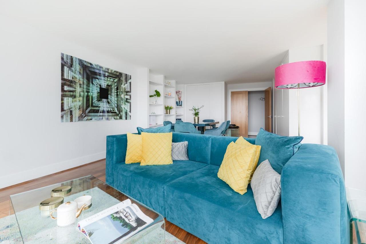 Best Thames View In Town! Large Luxxe Nomad Design Family Home Λονδίνο Εξωτερικό φωτογραφία