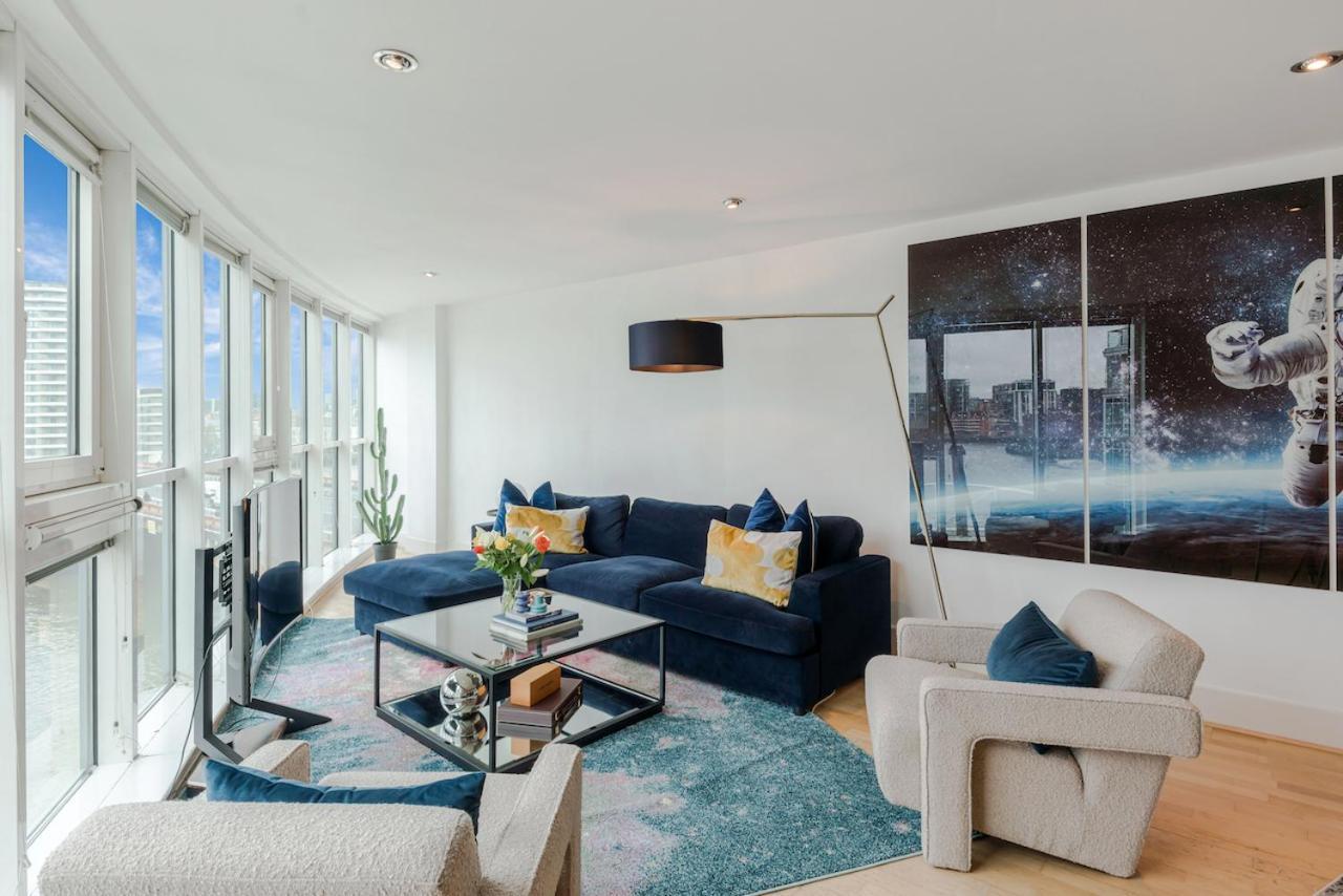 Best Thames View In Town! Large Luxxe Nomad Design Family Home Λονδίνο Εξωτερικό φωτογραφία